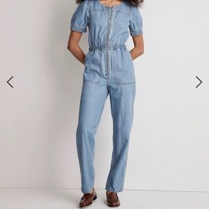 Denim Puff-Sleeve Zip-Up Coverall in Milburn Wash size 6 worn once